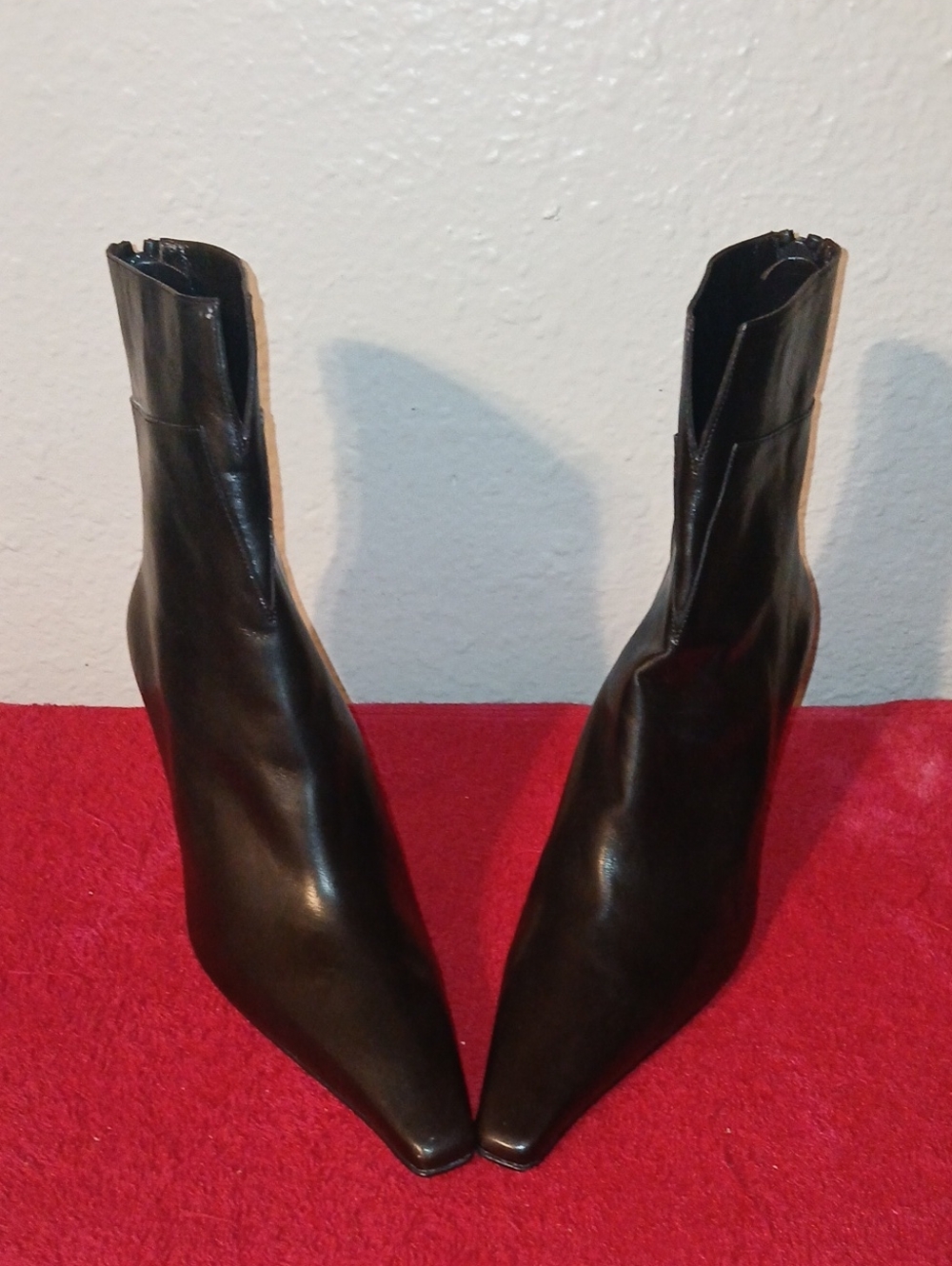 Stuart Weitzman Black Pointed Toe Leather Ankle Boots - Picture 14 of 14